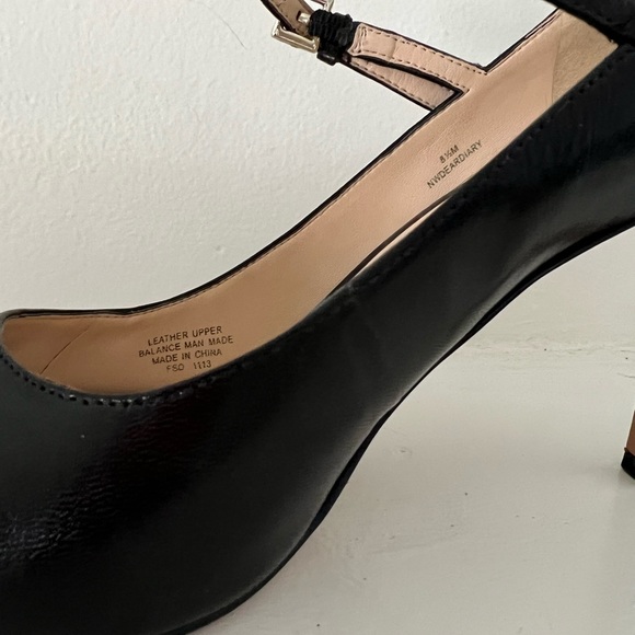 Nine West black heels with ankle strap. - Picture 5 of 6